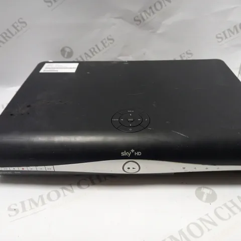 SKY DRX890 500 GB PLUS HD BOX
