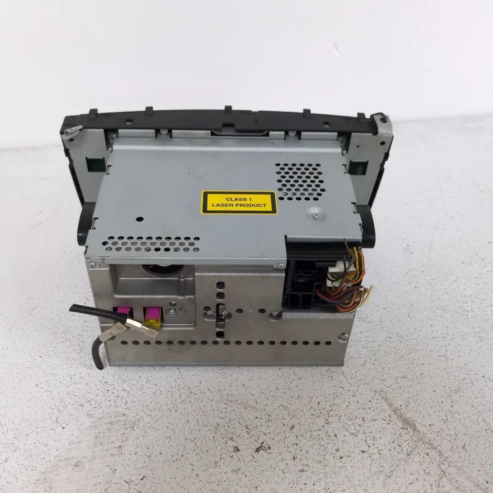 UNBOXED MERCEDES-BENZ MF2730 CAR STEREO HEAD UNIT – A203 870 45 89, 12V