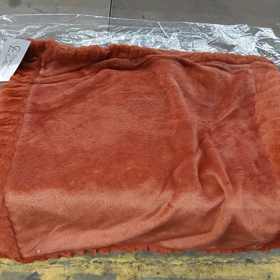 BAGGED VELVET AND FAUX FUR FLEECE LARGE SCATTER CUSHION COVER - BURNT ORANGE // 55 X 55CM (1 ITEM)
