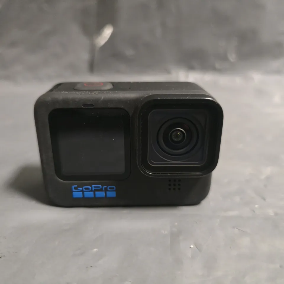 UNBOXED GOPRO 11 BLACK ACTION CAMERA 
