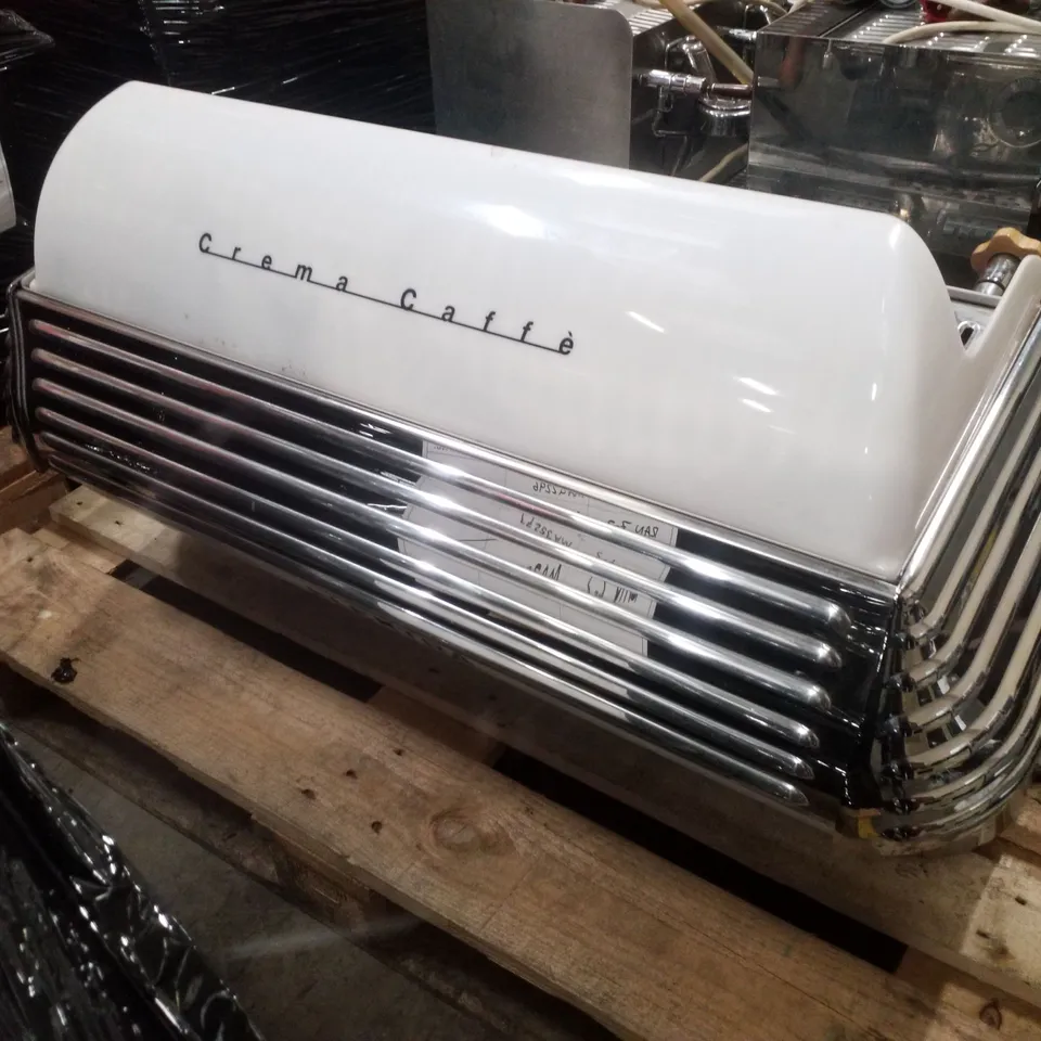 ELEKTRA BARLUME 3-GROUP COFFEE MACHINE