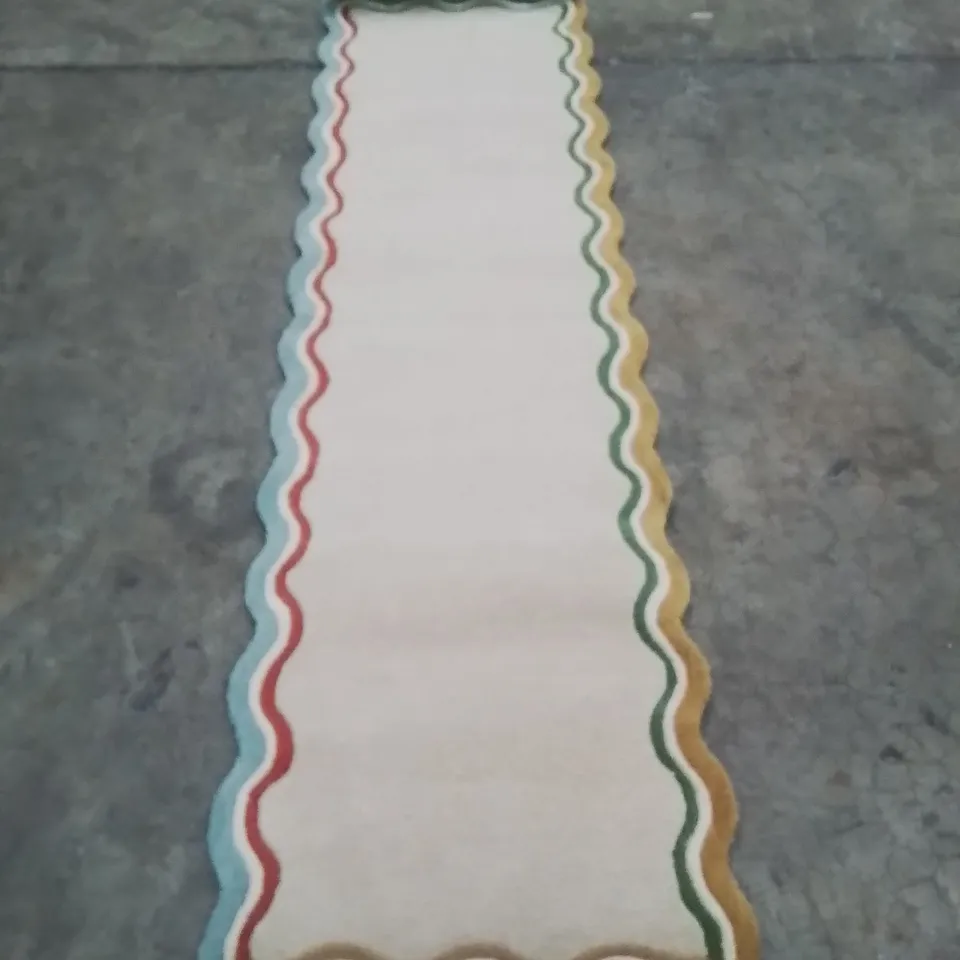 QUALITY DESIGNER AREA RUG - APPROXIMATELY 220X60CM