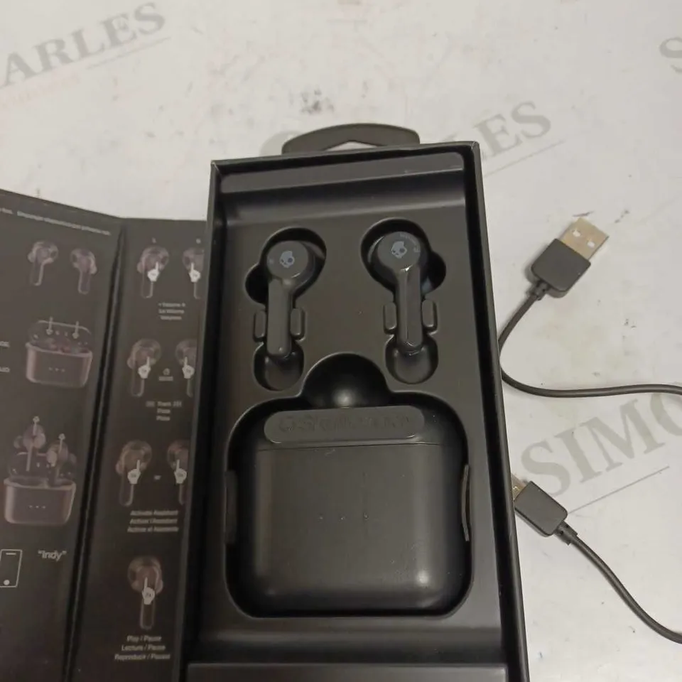 SKULLCANDY TRULY WIRELESS EARBUDS