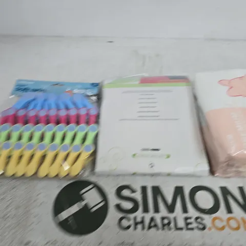 APPROXIMATELY 15 ASSORTED HOUSEHOLD PRODUCTS TO INCLUDE PEGS , SHOWER CURTAIN AND FACE TOWELS