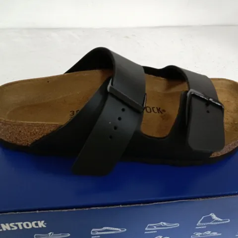BERKENSTOCK ARIZONA BS SIZE 5