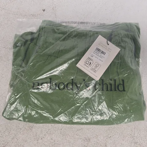 BAGGED NOBODY'S CHILD JOPPA ELASTICATED SHORTS IN GREEN BANANA SIZE UK 14