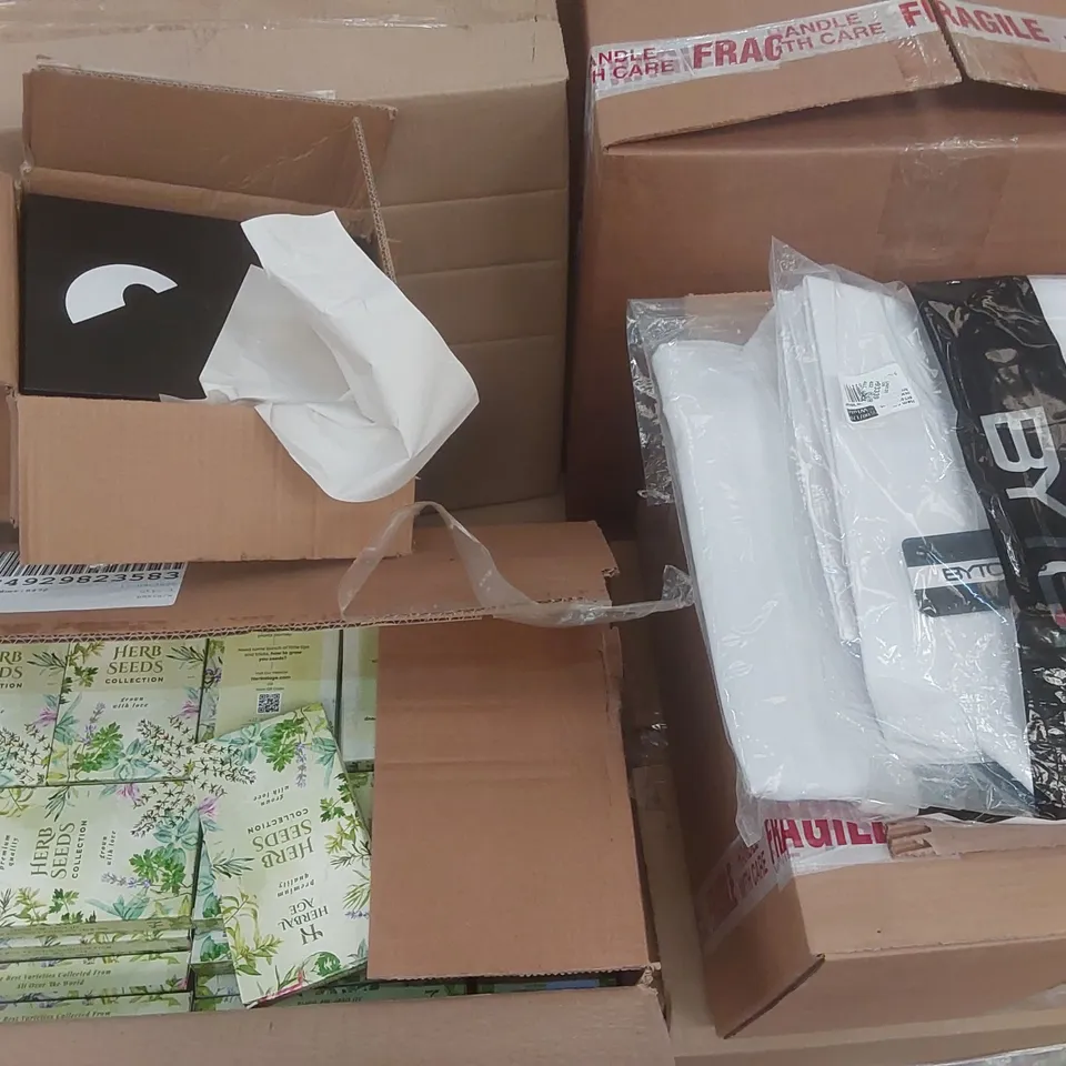 PALLET CONTAINING A LARGE QUANTITY OF ASSORTED ITEMS INCLUDING: WHITE BELT KARATE UNIFORMS, HERB SEEDS COLLECTIONS, MUGS ECT