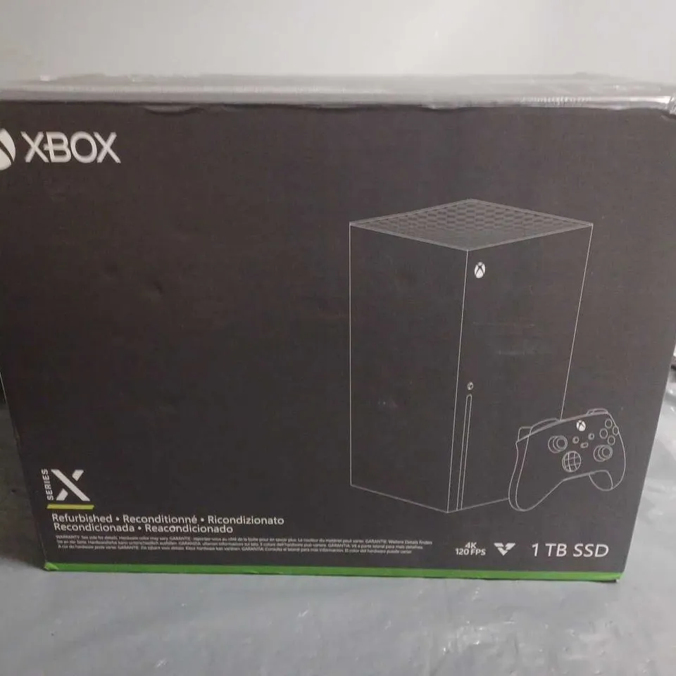 BOXED XBOX SERIES X 1TB SSD CONSOLE WITH LEADS AND CONTROLLER