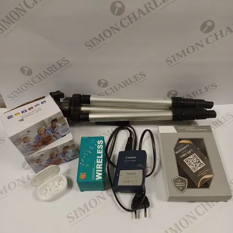 BOX OF APPROXIMATELY 10 ASSORTED ELECTRICAL PRODUCTS TO INCLUDE TRIPOD, WIRELESS EARPHONES, WIFI CAMERA ETC