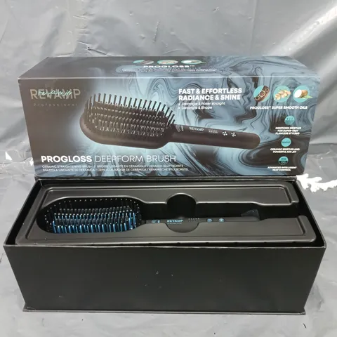 REVAMP PROGLOSS DEEPFORM BRUSH BR2000