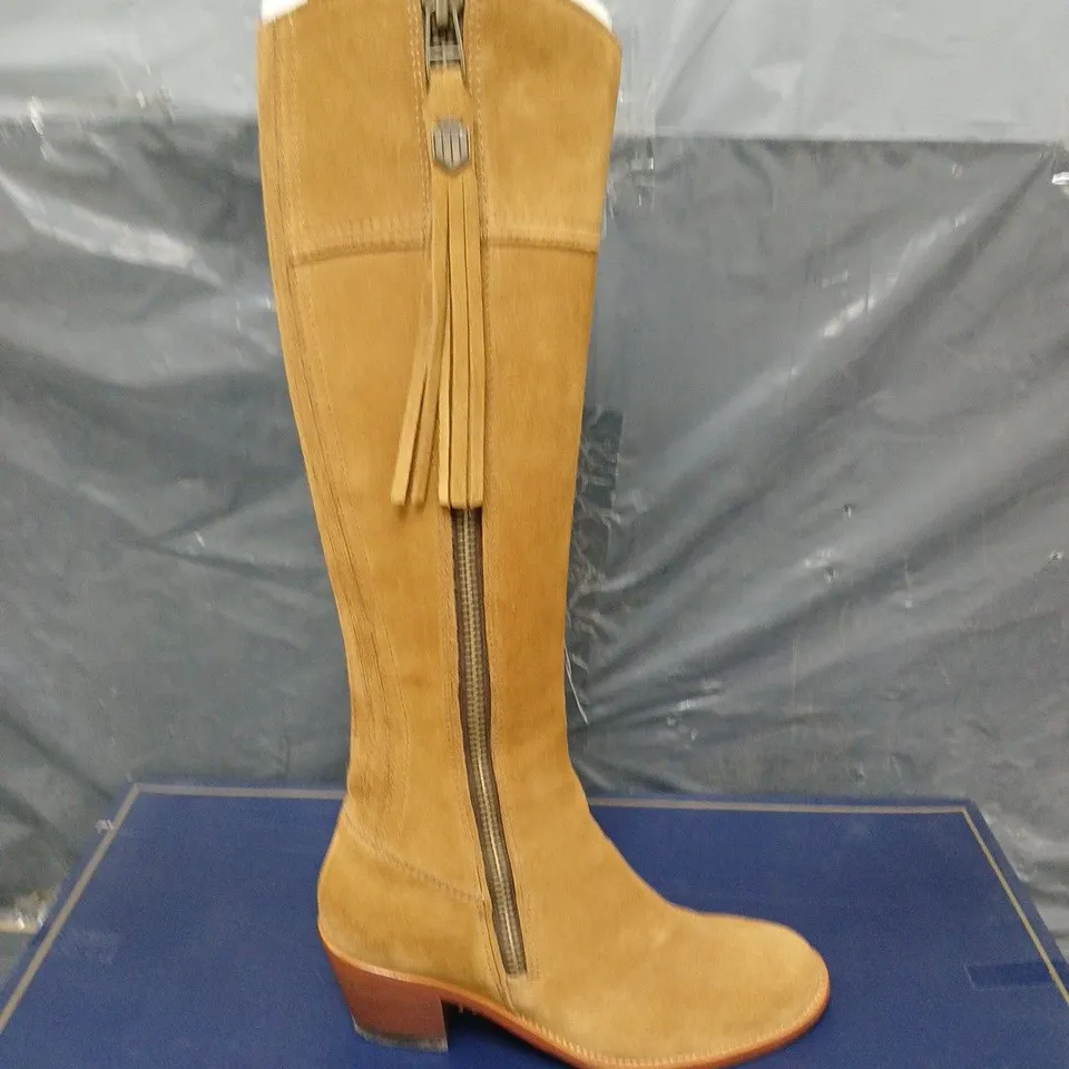 BOXED FAIRFAX & FAVOUR SUEDE HEELED REGINA BOOTS - UK SIZE 4 