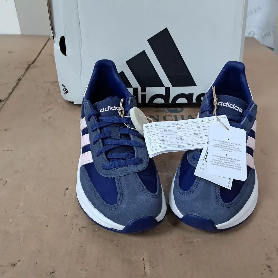 BOXED PAIR OF ADIDAS RUN 70S 2.0 UK 5 NAVY TRAINERS 