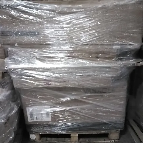 PALLET OF HOUSEHOLD ITEMS TO INCLUDE ALUMINIUM LADDER, LAUNDRY HAMPER,  STANDING MIRROR AND OTHER ASSORTED ITEMS...