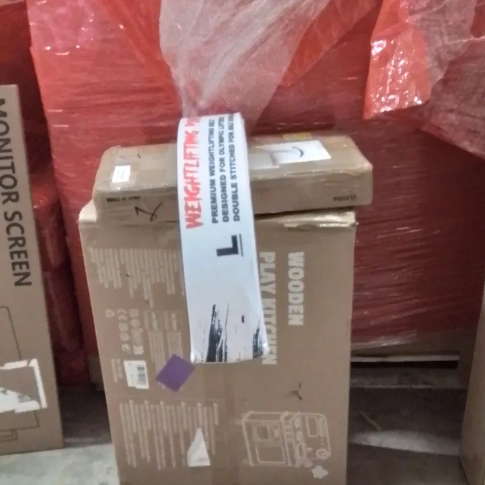 PALLET OF ASSORTED HOUSEHOLD GOODS AND PRODUCTS TO INCLUDE;PLAY KITCHEN,WEIGHT BELT,CLOTHES RACK