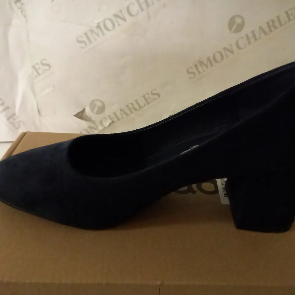 EVERYDAY WIDE FIT DOVEDALE SQUARE TOE LOW BLOCK SHOE SIZE 5UK  RRP £28
