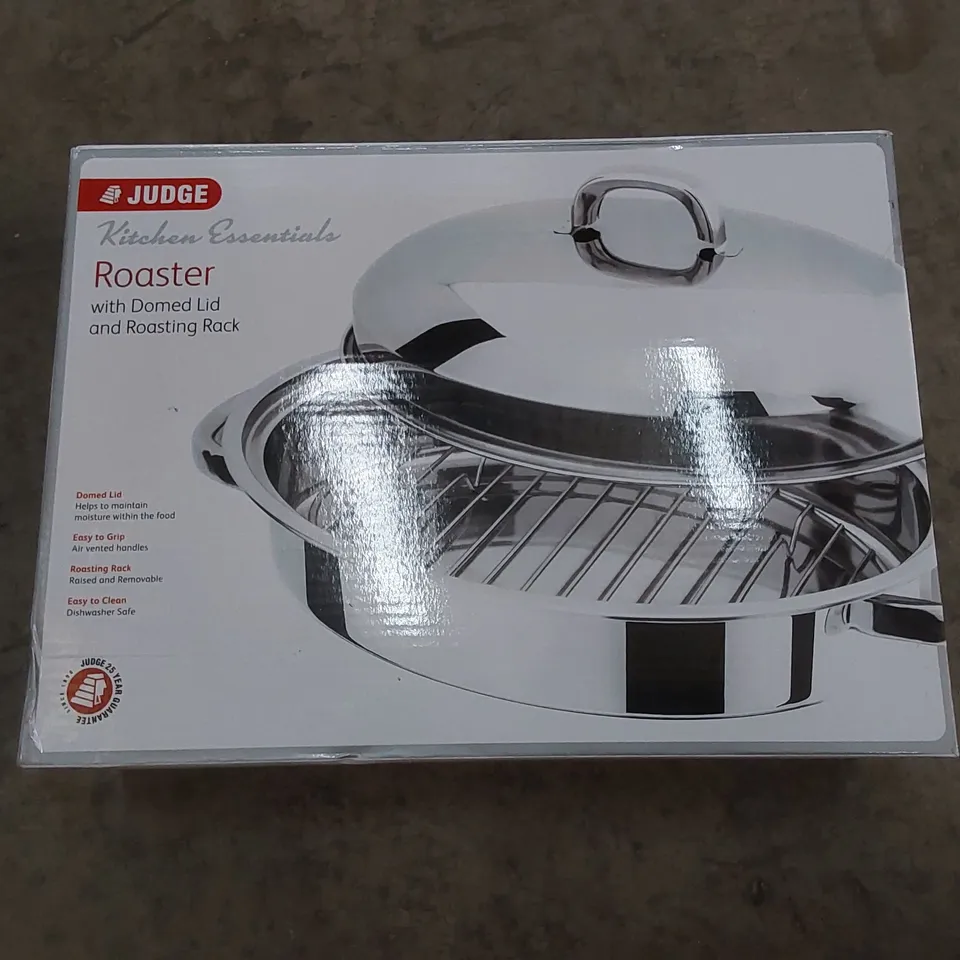 BOXED HANDLES JUDGE SPECIALITY COOKWARE, OVAL ROASTER WITH RACK 