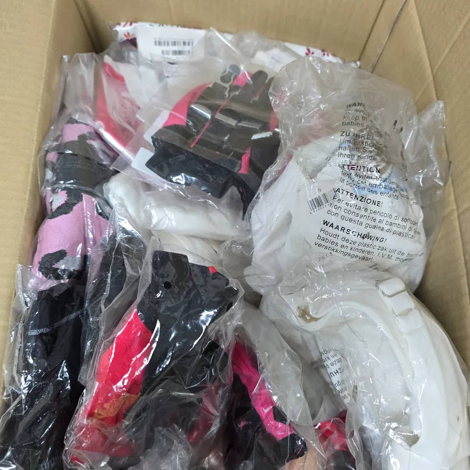 APPROXIMATELY 25 ASSORTED WOMEN'S CLOTHING PRODUCTS IN VARIOUS BRANDS TO INCLUDE LISCA, CYBERJAMMIES, REVOLUTIONAL, GORSENIA, ANITA ETC