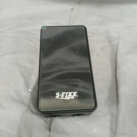 OUTLET SFIXX RECHARGEABLE AND CORDLESS AIR COMPRESSOR 