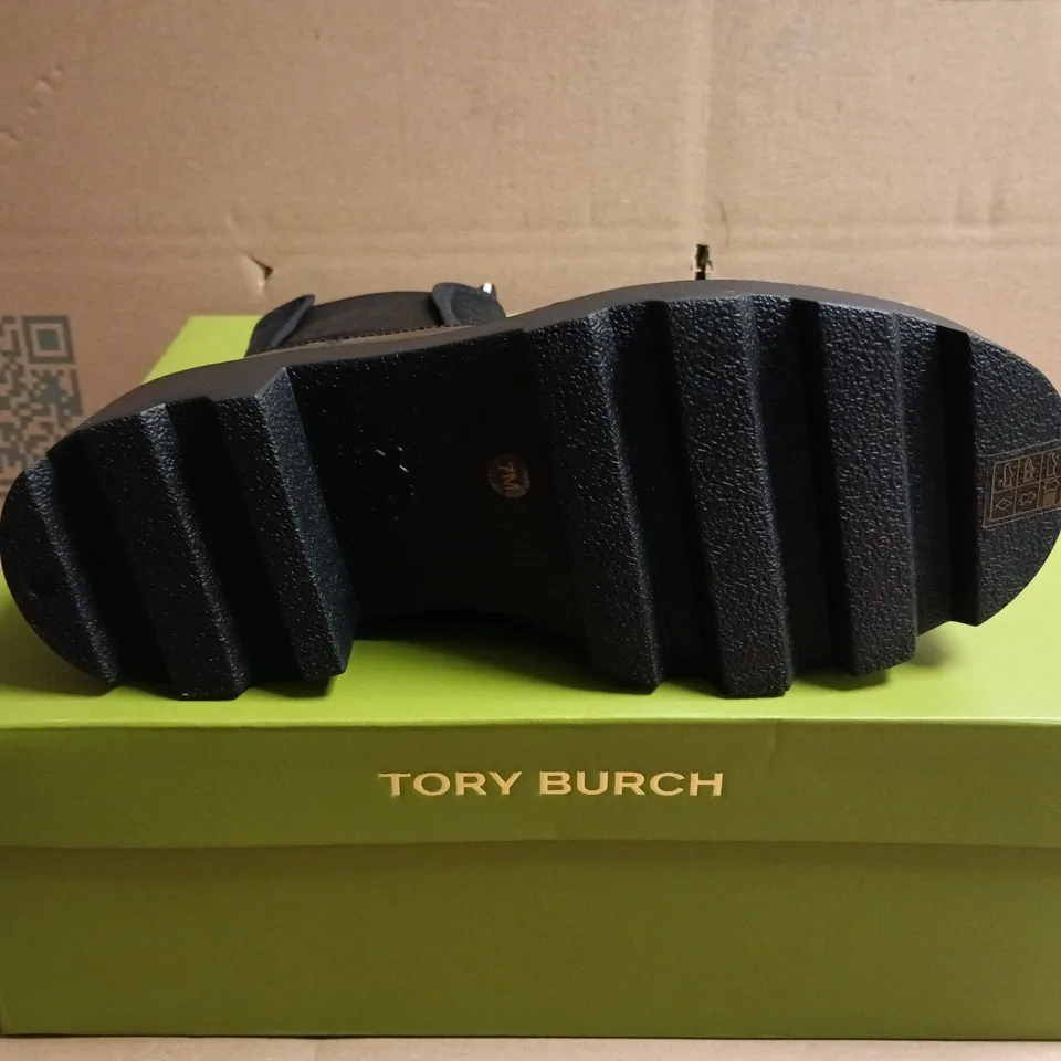 BOXED PAIR OF TORY BURCH T MONOGRAM LUG CHELSEA BOOTS – UK SIZE 5