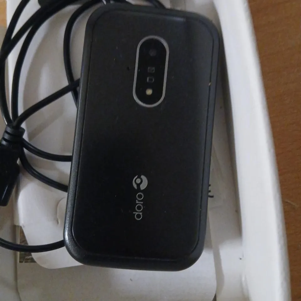 DORO 7030 MOBILE PHONE - BLACK, BOXED