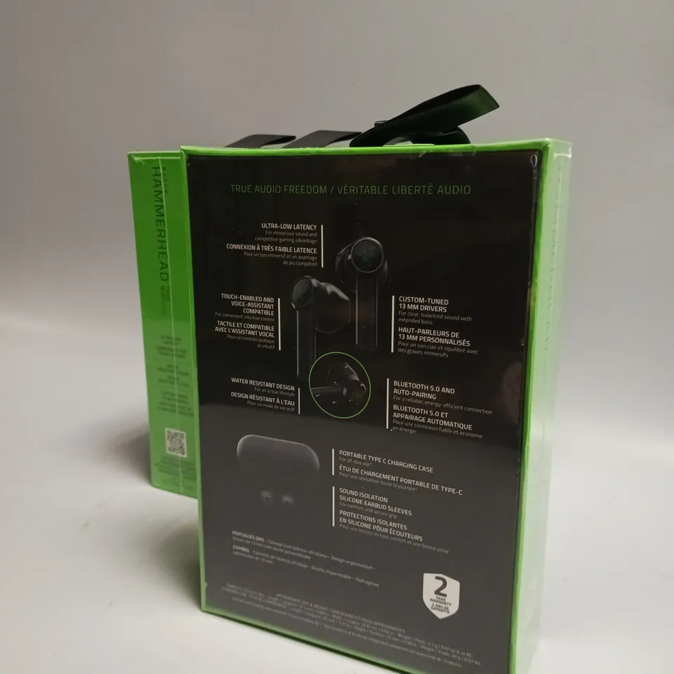 LOT OF 5 SEALED BOXED RAZER HAMMERHEAD WIRELESS HEADPHONES IN BLACK AND GREEN