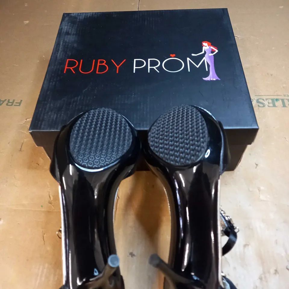 RUBY PROM DIAMANTE STRAPPY HIGH HEEL SHOE SIZE 4