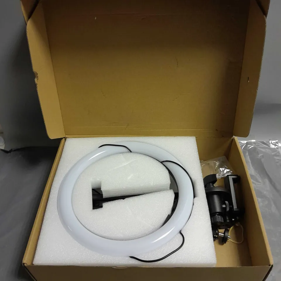 BOXED SAIKKL SMN-10" LED RING LIGHT WITH SELFIE STAND