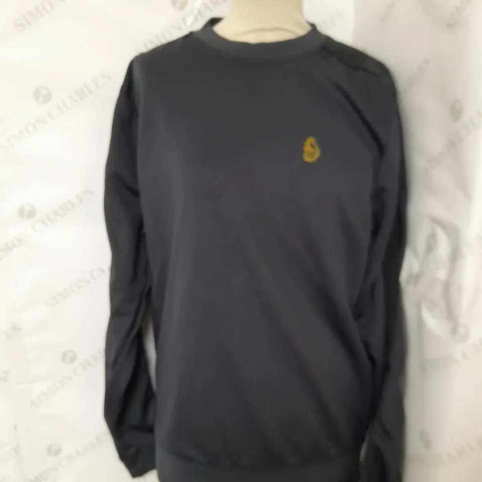LUKE CREW NECK PULLOVER IN DARK GREY SIZE M