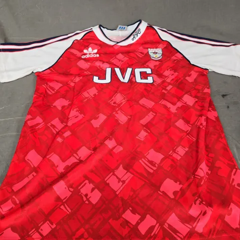 CLASSIC ARSENAL FC ADIDAS FOOTBALL JERSEY – RED WITH JVC SPONSOR SIZE M