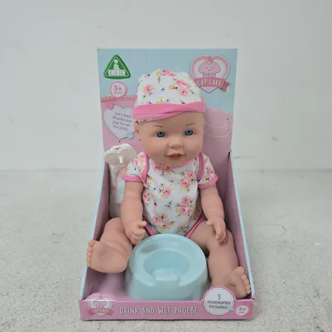 ELC CUP CAKE DRINK AND WET PHOEBE DOLL