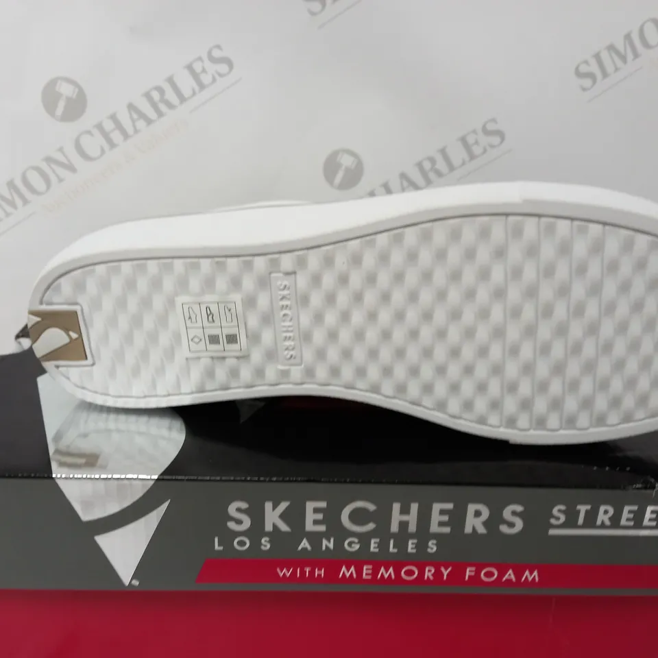 BOXED PAIR OF SKECHERS STREET SHOES IN WHITE UK SIZE 7