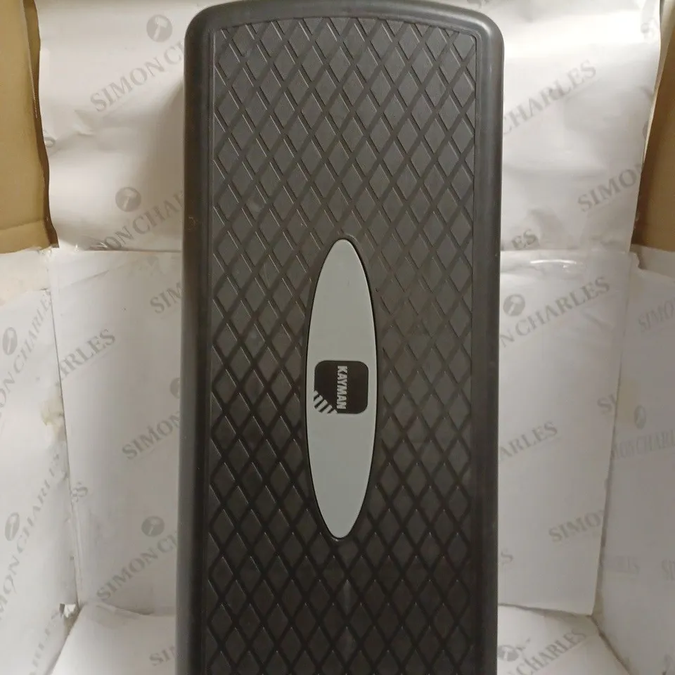 BOXED KAYMAN AJUSTABLE 2 LEVEL FITNESS STEPPER.