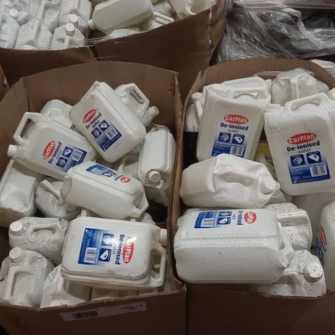 PALLET CONTAINING A LARGE QUANTITY OF CARPLAN DE-IONISED WATER 