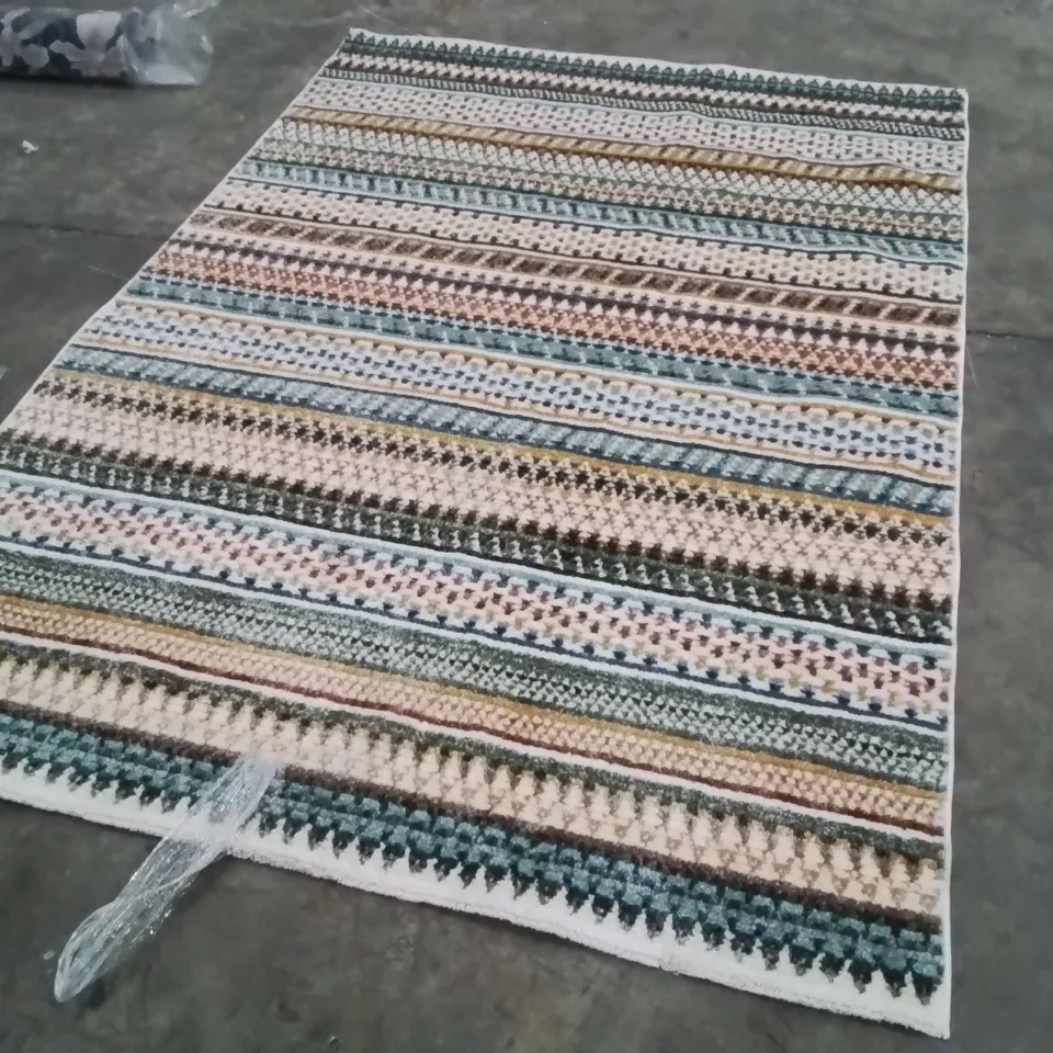 QUALITY DESIGNER AREA RUG - APPROXIMATELY 230X160CM