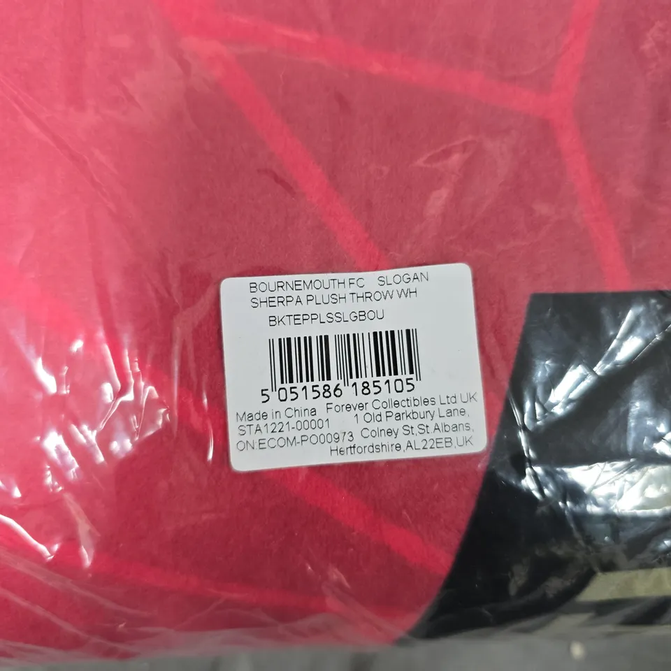BAGGED AFC BOURNEMOUTH OFFICIAL MERCHANDISE SHERPA PLUSH THROW – RED