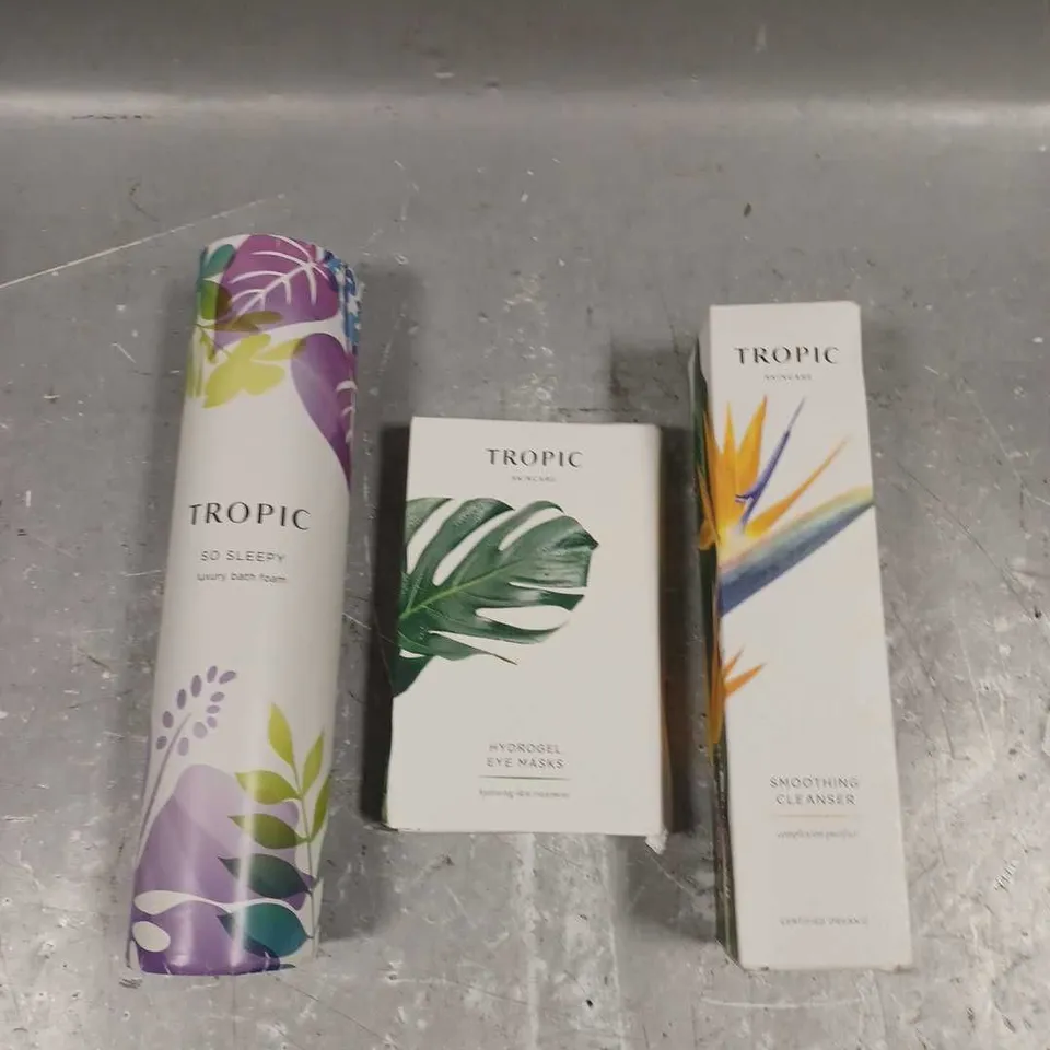 TROPIC SKINCARE LOT OF 3 ASSORTED COSMETIC ITEMS TO INCLUDE - HYDROGEL EYE MASKS - SMOOTHING CLEANSER - SO SLEEPY BATH FOAM - ETC