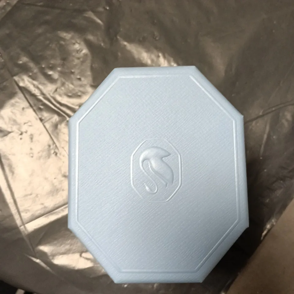 SWAROVSKI DIAMOND-STUDDED WRISTWATCH (SWISS MADE) – 