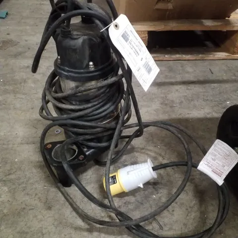 CLARKE HSE301A 2" 720W 300LPM 10M HEAD SUBMERSIBLE HEAVY DUTY PUMP WITH FLOAT SWITCH (110V)