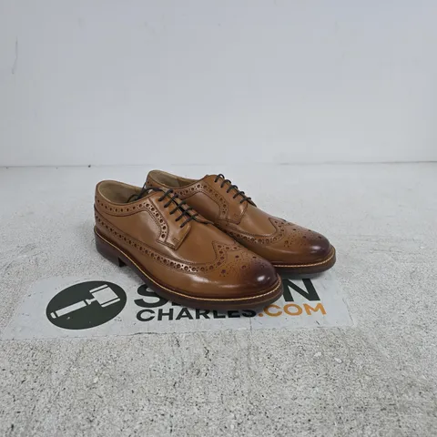 CHAPMAN & MOORE BROWN LEATHER BROGUES (MEN'S) UK 10