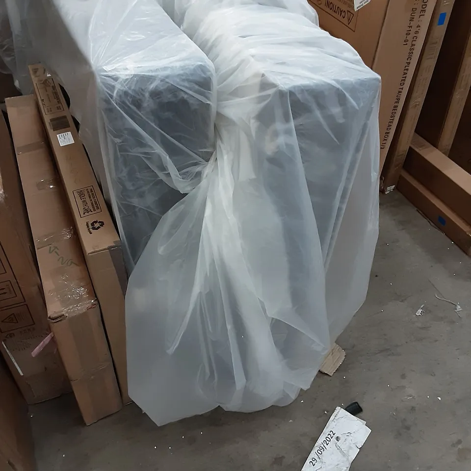 BAGGED PLATFORM  BED IN VELVET GREY,  2 ITEMS FULL SET , KINGSIZE 