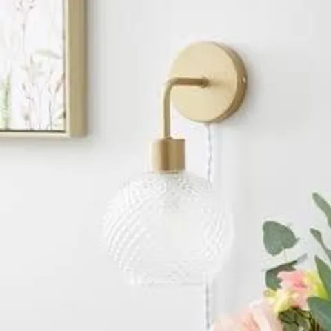 BOXED ELODIE PLUG-IN WALL LIGHT - CLEAR