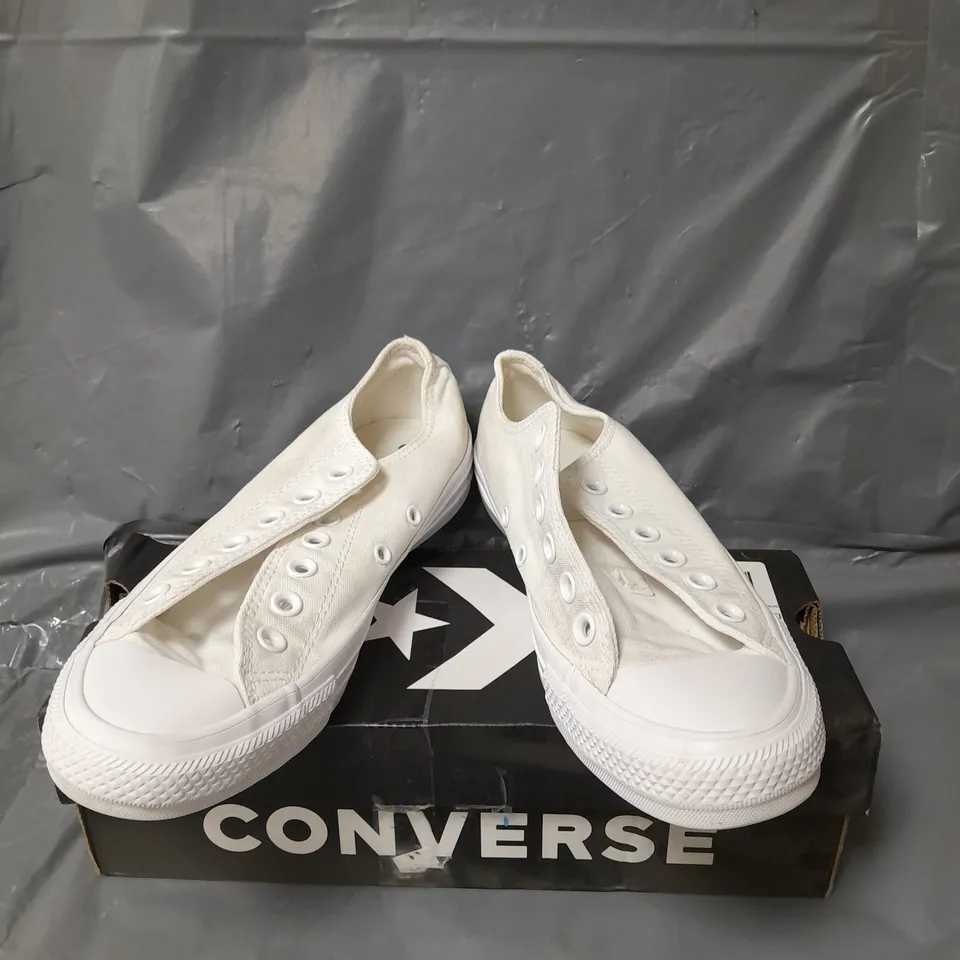 CONVERSE CANVAS OX TRAINERS - WHITE SIZE 5