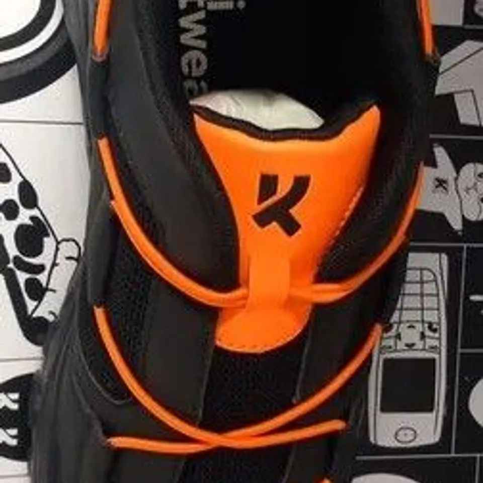 BRAND NEW BOXED PAIR OF KOI UNION ORANGE MEN'S VECTOR TRAINERS SIZE 12