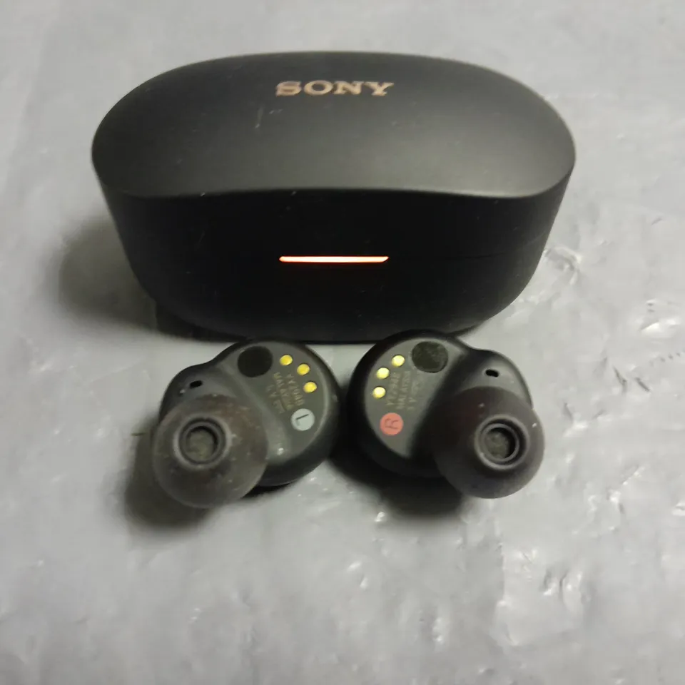 UNBOXED SONY WF-1000XM4 EARBUDS