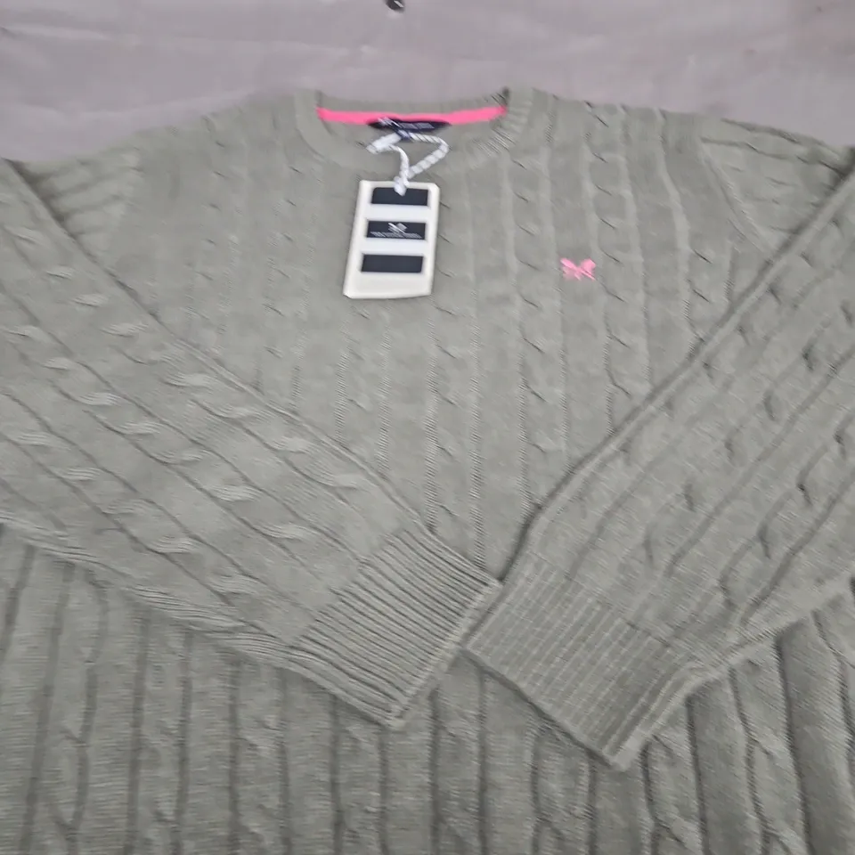 CREW CLOTHING COMPANY CABLE KNIT JUMPER - SIZE XL