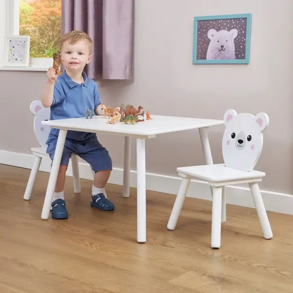 BOXED LIBERTY HOUSE TOYS BEAR TABLE AND CHAIR SET (1 BOX)