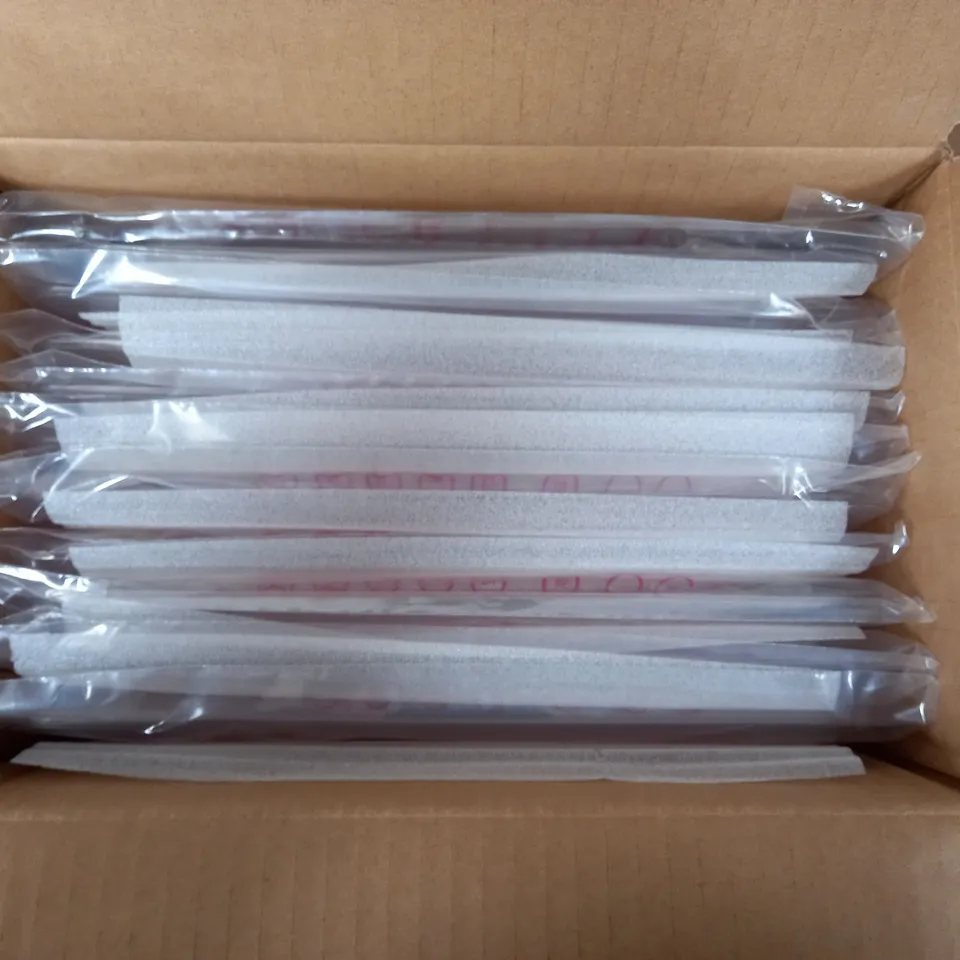 LOT OF 10 BELKIN SNAP SHIELDS FOR MACBOOK AIR 11 - TRANSPARENT