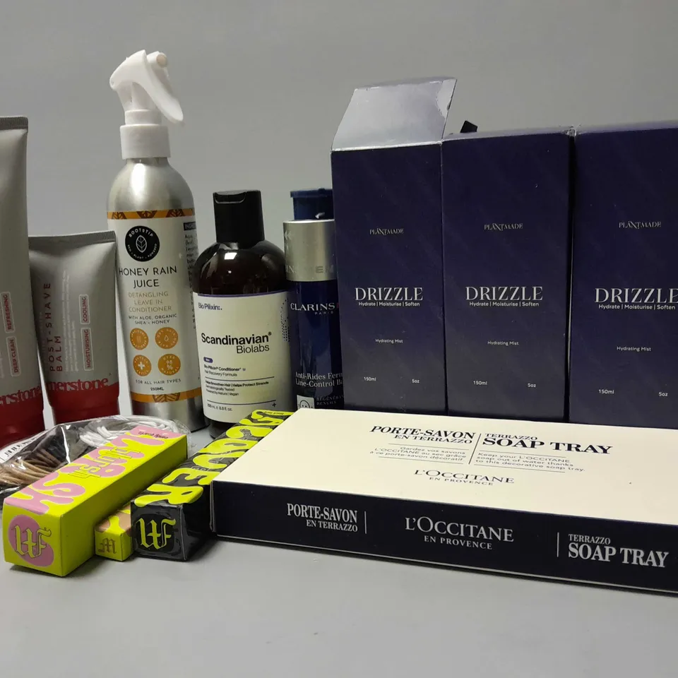 LOT OF BEAUTY ITEMS TO INCLUDE DETANGLING LEAVE IN CONDITIONER, ETC