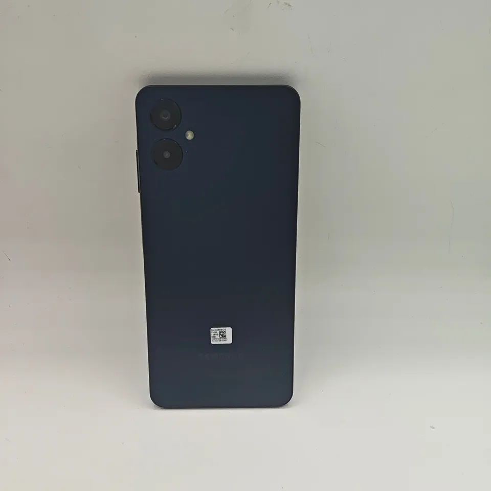 BOXED SAMSUNG GALAXY A06 4/128GB IN BLACK - SM-A066B