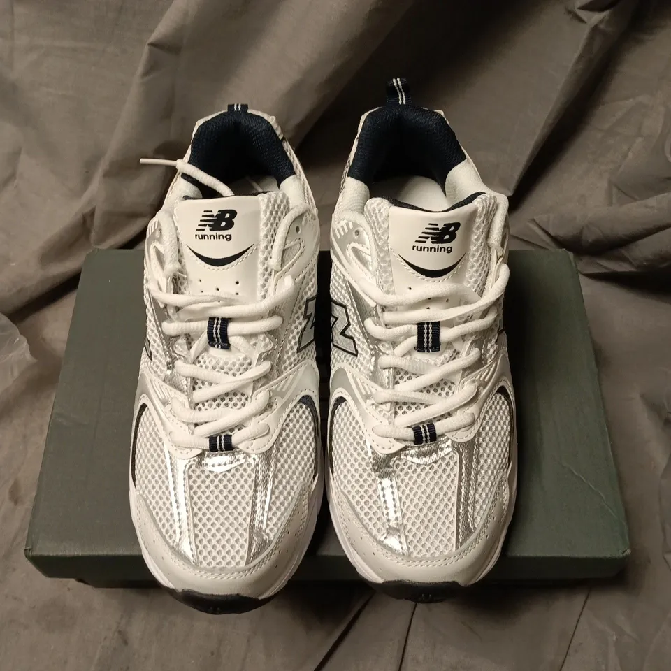 New Balance MR530SG Training Shoes – Men's, UK 5, White/Grey